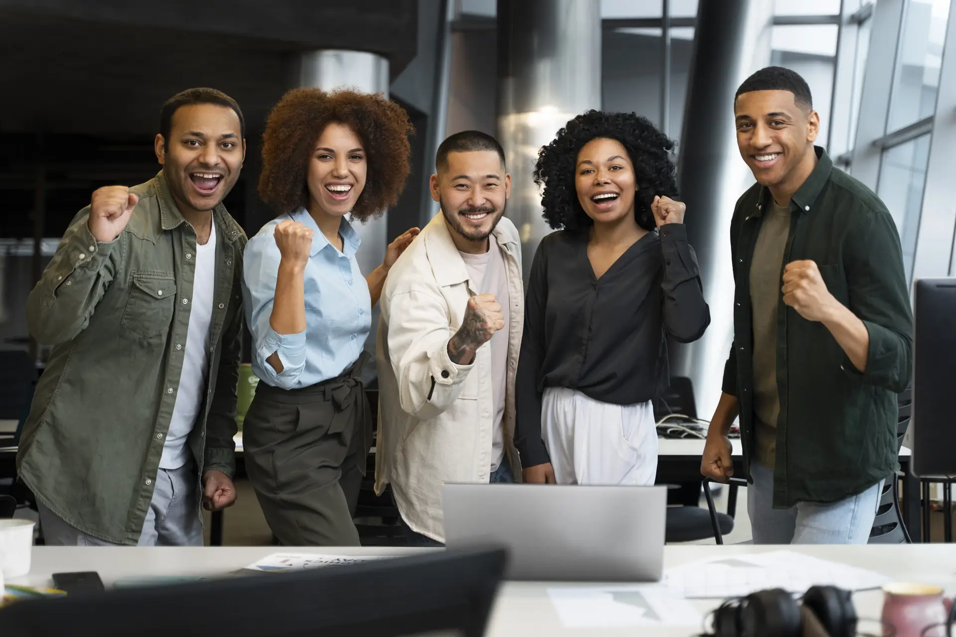 A Relação Entre a Felicidade do Colaborador e a Produtividade: O Segredo do Sucesso Empresarial A Relação Entre a Felicidade do Colaborador e a Produtividade: O Segredo do Sucesso Empresarial